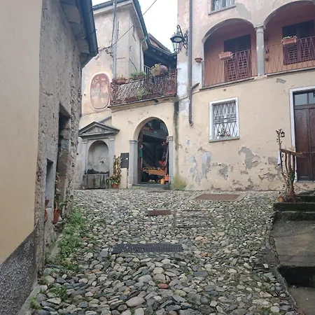 Bed & Breakfast La Corte Del Poeta